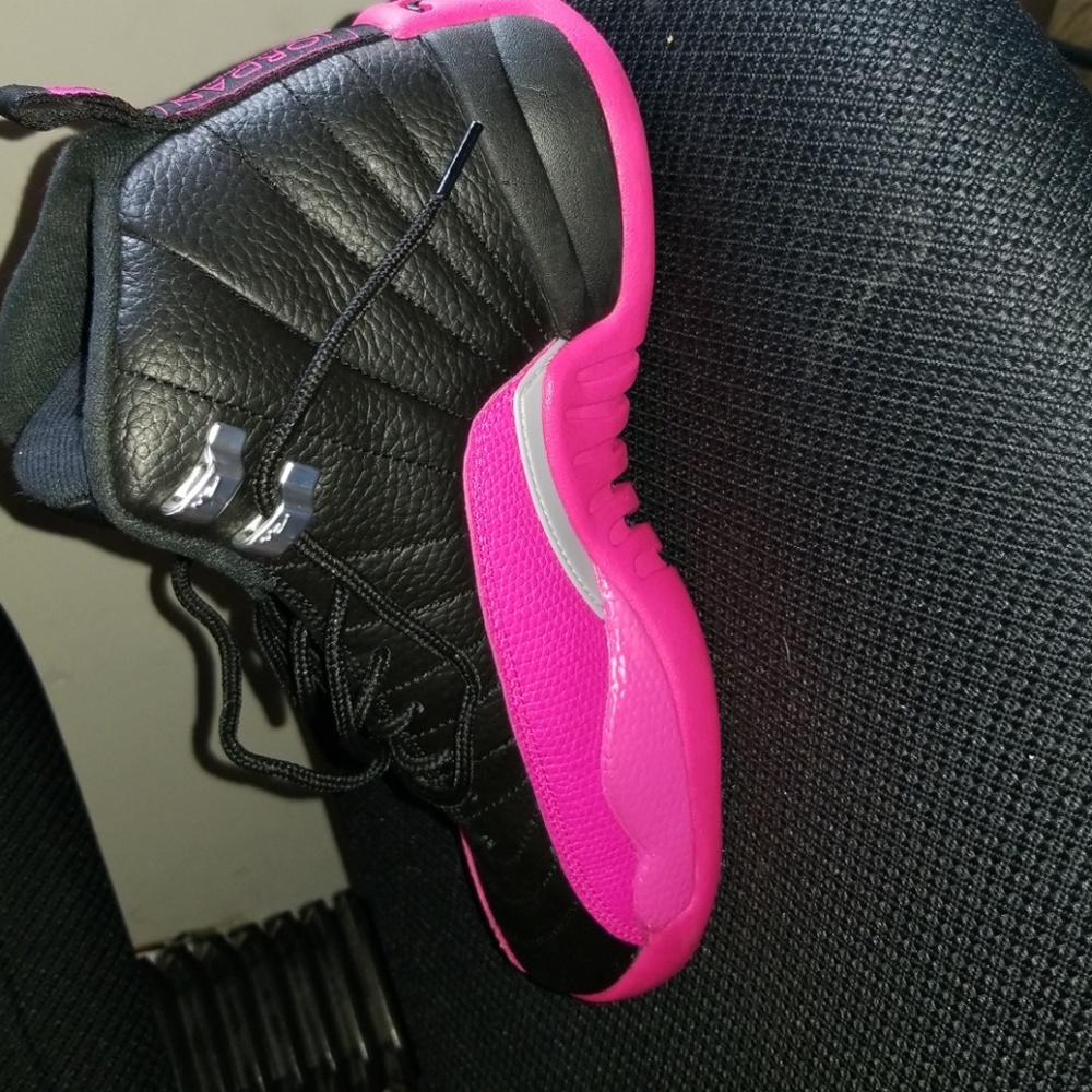 Air Jordan Retro 12 GG pink n Black